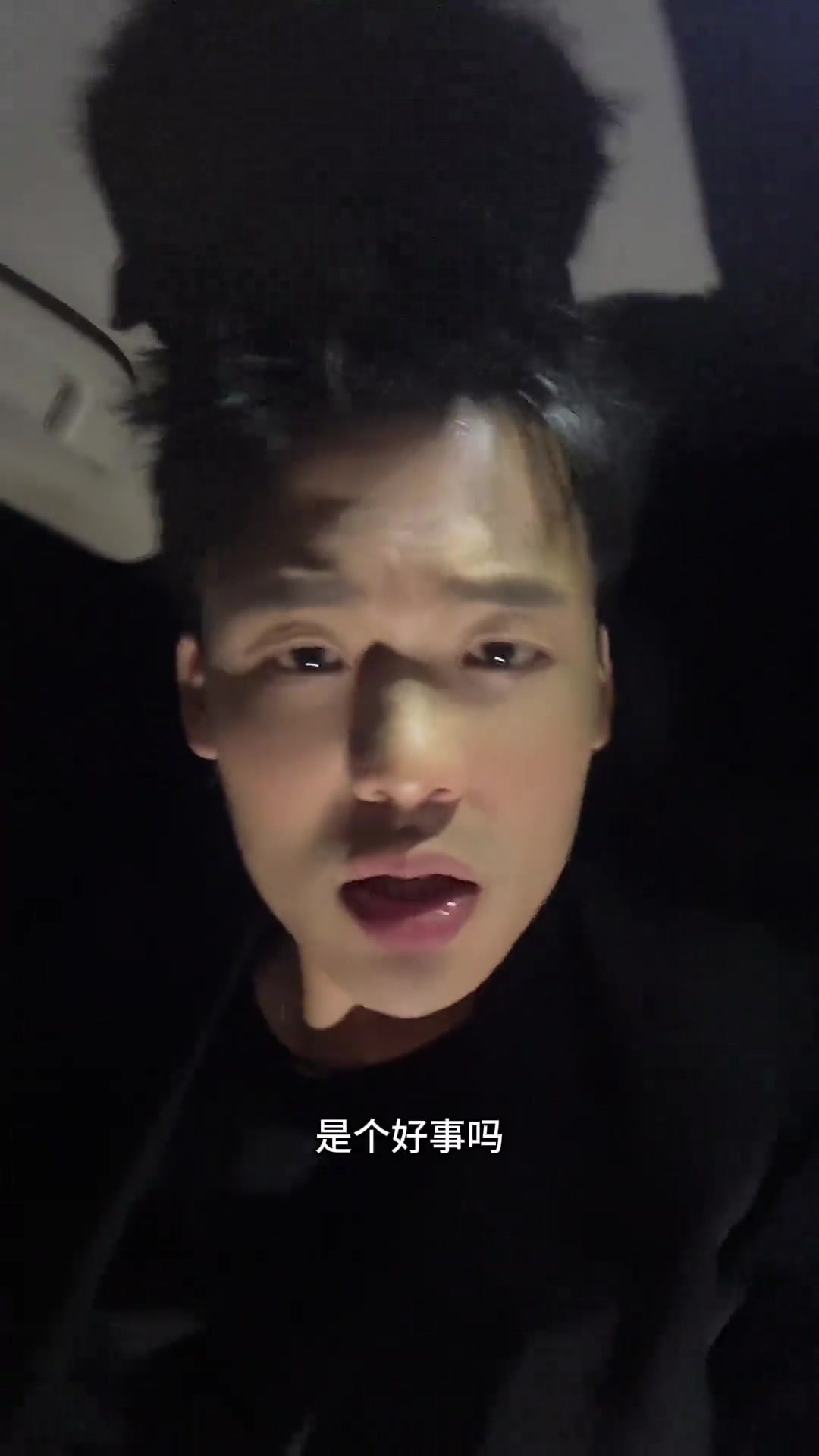 王楚淇：压力又转移到C罗身上，建议葡萄牙团队帮C罗屏蔽梅西