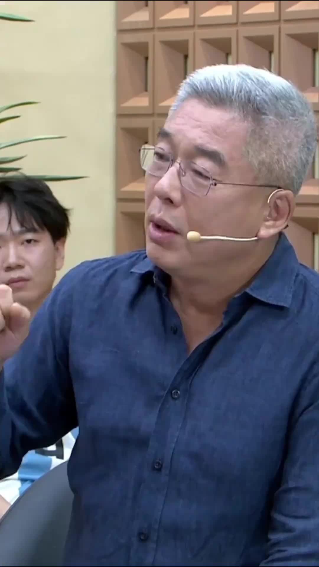 刘建宏：梅西俘获了我，你看他就会感慨 球怎么可以踢的这么好