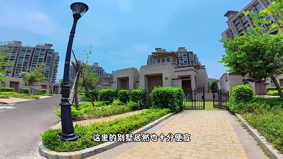 许家印的烂尾楼！恒大在海南的别墅售价100万都没人要了