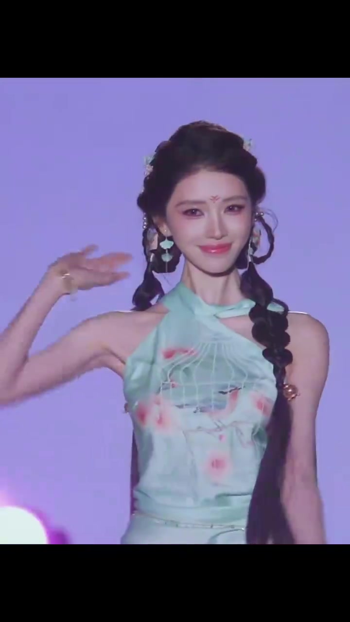 网红方圆就杨玉环造型风波，向王者荣耀玩家致歉