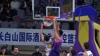 2026年10月29日 北控7人上双51分大胜送四川4连败 贾尔斯26+12 廖三宁13+7