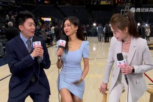 美滋滋啊！管泽元赛后采访两大美女记者周玲安&孟超😍