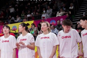 中国女篮时隔12年再夺亚洲杯冠军！新华社配这首BGM实在振奋人心