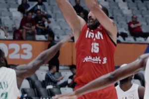 FIBA晒哈达迪集锦：他的比赛也是看一场少一场了