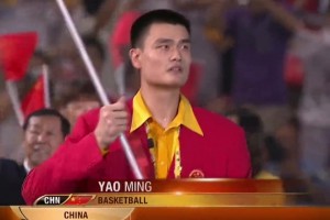 联哥担任伦敦奥运会中国代表团旗手恍如昨日 却已是11年前的事了