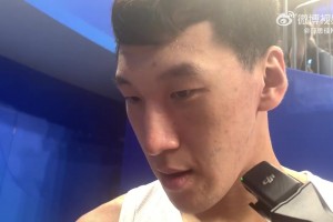 听说杜锋场边观战，杜润旺：啊？来了吗？在哪儿呢？
