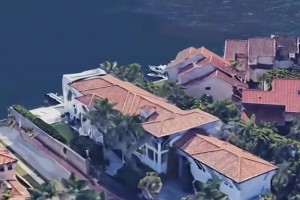 地图打开勒布朗詹姆斯在迈阿密价值1700万美元的宅邸
