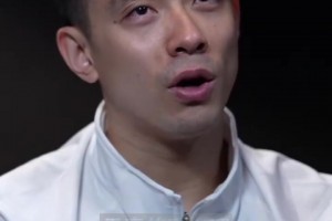 赵继伟谈中国男篮现状时落泪：现阶段中国男篮的形象和口碑都不好！