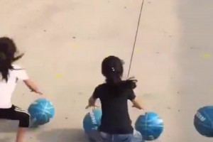 中国小朋友的篮球视频，在外网火了！外网评论：这样训练下去，未来中国篮球会被世界淘汰
