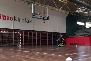 不是...轮椅篮球要这种技术来驾驭了？
