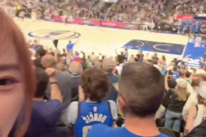 勇士女主播小七晒现场视频：来看 NBA 总决赛咯！