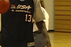 1996年美国男篮训练营，奥尼尔与队友们1v1单挑大秀投篮！