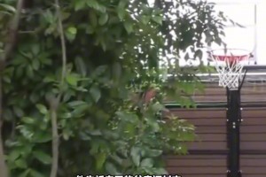 1米73在奥运会独砍29分！他是在这样的破篮筐下成长的