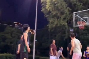 放开手脚认真打 你能打得过吗？