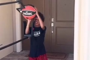 科技改变生活！训练投篮姿势的机器！你觉得有用吗