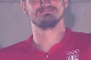 约基奇为塞尔维亚人民赢得铜牌，塞尔维亚人民大喊约基奇MVP！