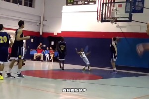 个子不高却惊艳全场！各种华丽运球过人，得分能力爆炸！