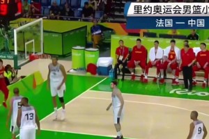 男篮最后的辉煌！那年周琦大王还不菜，阿联把自己打回NBA！