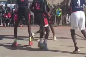 天赋怪！南苏丹小伙身高2米27、臂展长达251！