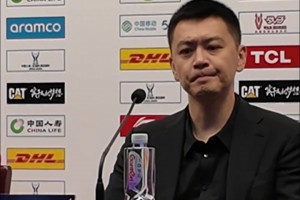 杨鸣谈昨晚全场没有喊一次暂停：想让年轻球员可以自主去调整
