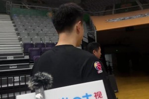 好惨！赵继伟透露伤情：声带受损几乎说不出话，出血压迫导致水肿