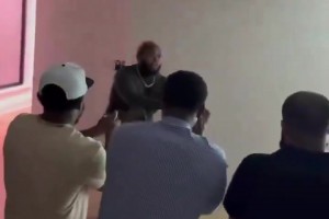 都是湖人侠！火箭和灰熊都输球后，今天湖人球迷是这个心情吧？