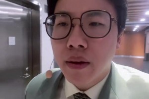 孔祥宇：欧文受伤比核心被交易还难受，他是这赛季独行侠的斗士！