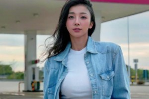 好家伙，这美颜开的！张曼源晒视频：周末快乐兄弟们！