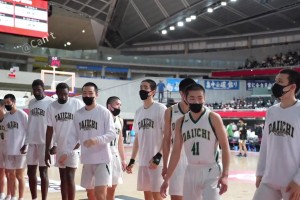 他相信你是未来，你也相信他会赢！