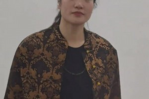 下赛季再见！输掉总冠军之后 李梦和工作人员交流之后离开场馆