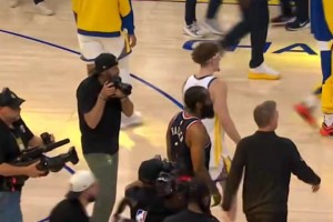 王嘉琦赛后：你们期待的是NBA春晚 但快船说不 拿到直通名额