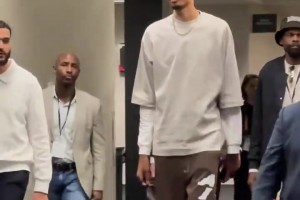 文班爸爸看着也是天赋异禀啊