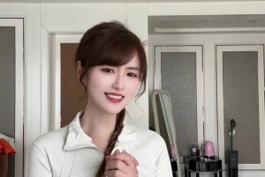小七：勇士3-1火箭啦！咱就是说巴特勒值不值！