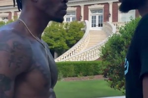 湖人要是有这么一位大身板强硬内线 戈贝尔能打那么好？