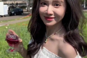 这是男友视角？美娜的转场视频：Ok开始 这该死的生命力~