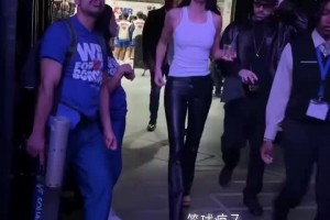 肯豆跟凯利今天都到现场观战尼克斯跟凯尔特人的比赛！