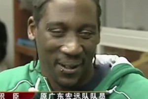 讲中文和粤语的宏远退役球衣第一人，为什么他是广东队最好的外援