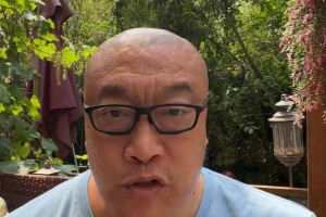 评价很高啊！马健：杨瀚森是邓肯和约基奇的结合，他有机会在首轮前20被选中