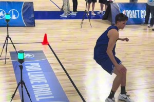 最帅试训球员？在NBA许久未见的俄罗斯籍运动员德明试训视频