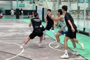 干净的脚步发挥好了也是大杀四方的