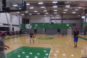 技术全面，投篮能力爆表！回顾当时周琦在NBA的实训录像！