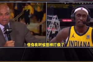 巴克利：球队不给你设计战术！西卡：一切为了团队，需要我就打！