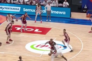 被质疑造犯规打法打不了FIBA？23年世界杯的SGA强的离谱