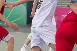 什么？王哲林被隔扣了？