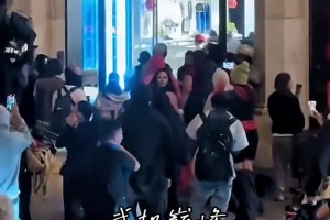 洛杉矶市中心的乔丹商店一夜之间被清空～