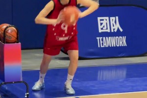男生也追不上她！