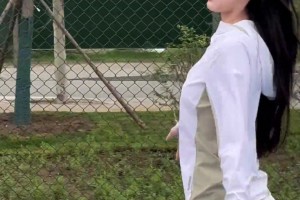 女主播婧雯这个丝袜怎么说。。。。有点奇怪的样子