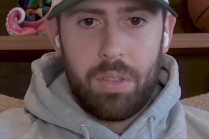 种植园天选！哈特布伦森：怎么感觉没比赛打反而身体不如从前了？