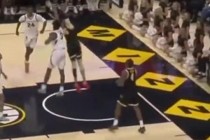 湖人天赋锋线阿杜-迪耶罗这些炸扣和盖帽够劲爆啊！