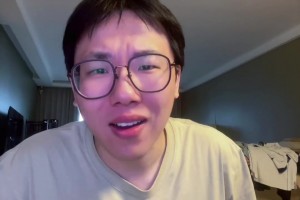 孔祥宇怒批鹈鹕：签两年卢尼？疯了？新秀也选中锋！都能打麻将了